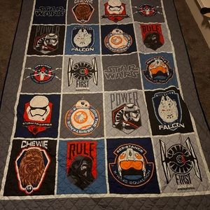 Star Wars Quilt & pillow sham with coordinating sheet set